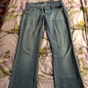 Old navy jeans.